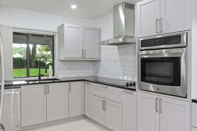 1955 Sacramento, Weston, FL 33326