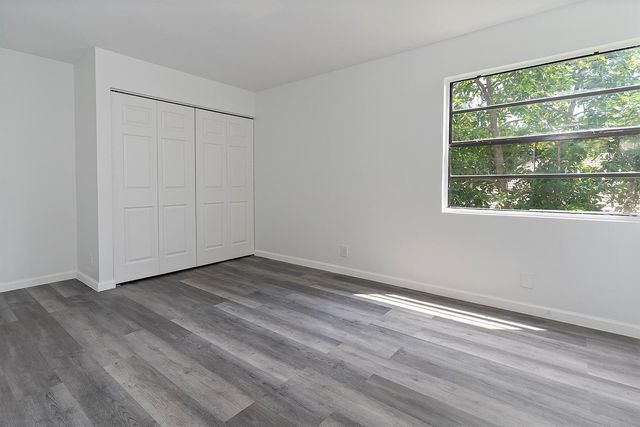 1955 Sacramento, Weston, FL 33326
