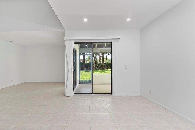 1955 Sacramento, Weston, FL 33326