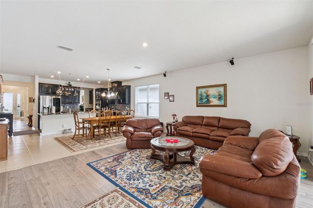 2752 PURPLE ORCHID STREET, Orlando, FL 32824