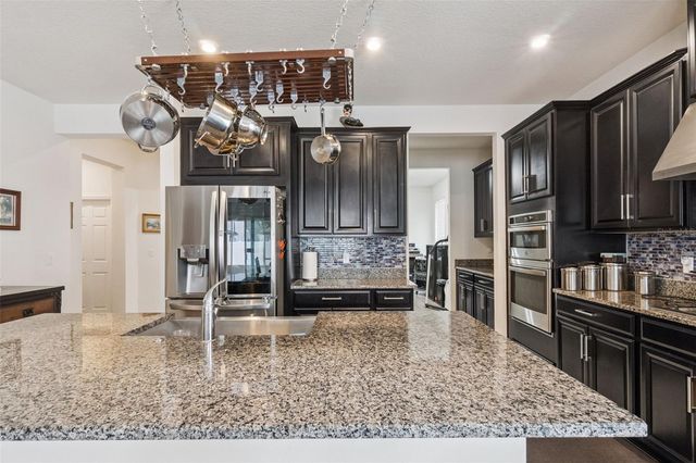 2752 PURPLE ORCHID STREET, Orlando, FL 32824