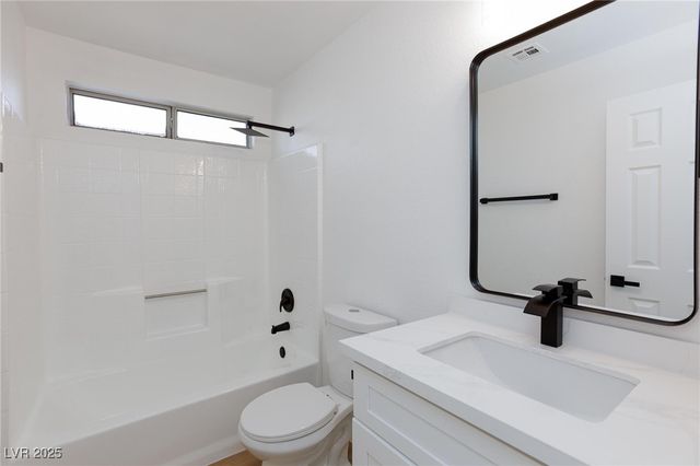 2152 Running River Road, Henderson, NV 89074