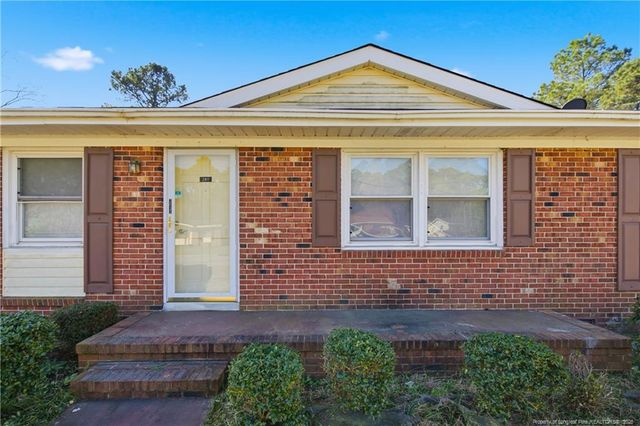 2811 Coronada Parkway, Fayetteville, NC 28306