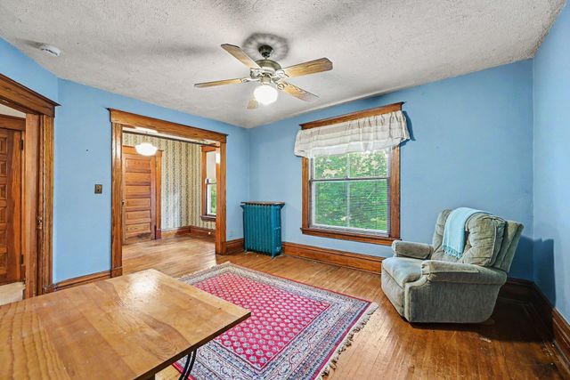 2012 Iglehart Avenue, Saint Paul, MN 55104