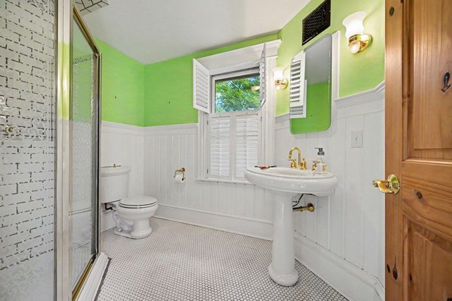 2012 Iglehart Avenue, Saint Paul, MN 55104