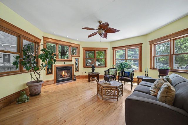 2012 Iglehart Avenue, Saint Paul, MN 55104