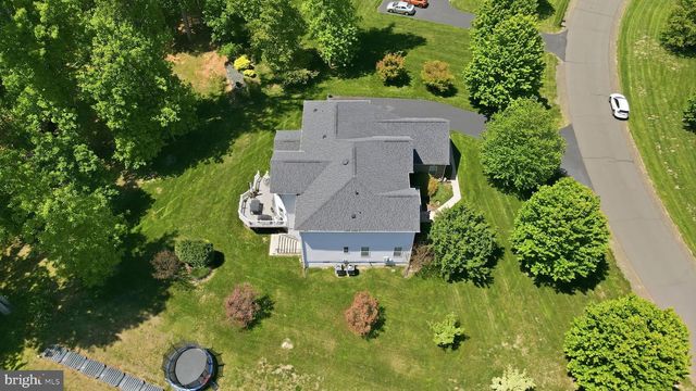 8025 SIDE HILL DR, Warrenton, VA 20187