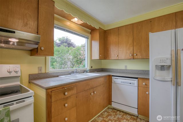 311 N Street, Hoquiam, WA 98550