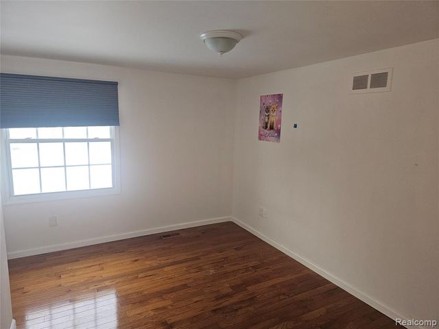 1614 Caliper Drive, Troy, MI 48084