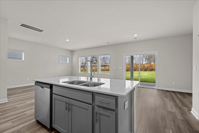 558 crowder Place, Piedmont, SC 29673