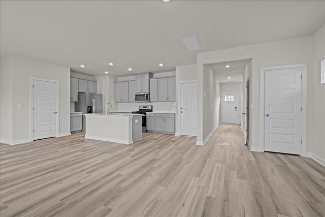 558 crowder Place, Piedmont, SC 29673