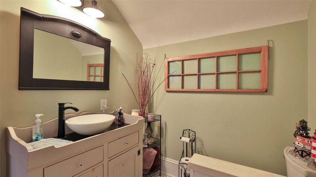 Image 42 of property listing at 508 FAULKNER STREET, New Smyrna Beach, FL 32168