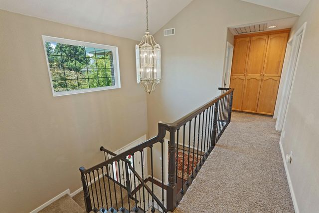 18432 Ironstone St, Woodbridge, CA 95258