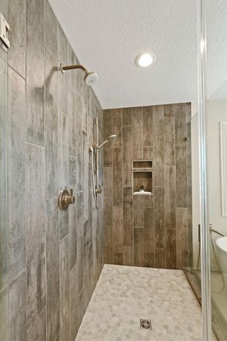 18432 Ironstone St, Woodbridge, CA 95258