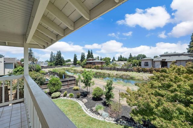 18432 Ironstone St, Woodbridge, CA 95258