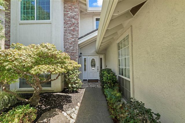 18432 Ironstone St, Woodbridge, CA 95258
