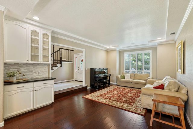 18432 Ironstone St, Woodbridge, CA 95258
