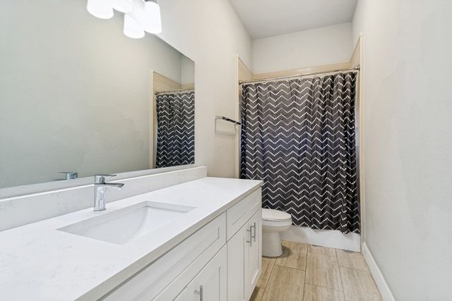 2901 Woodland Hills Drive, Grapevine, TX 76051