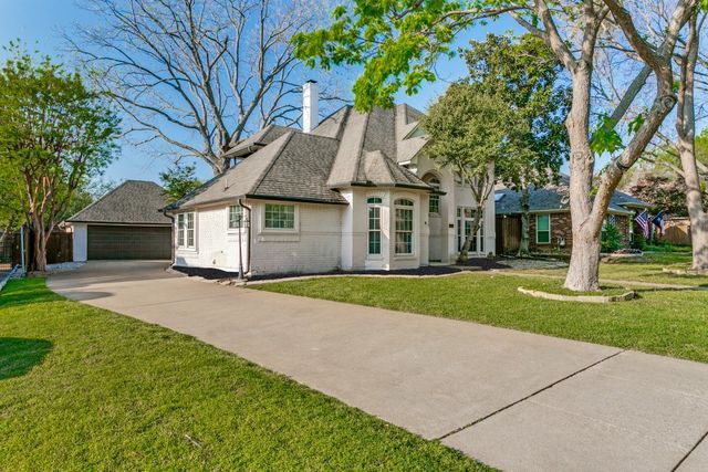 2901 Woodland Hills Drive, Grapevine, TX 76051