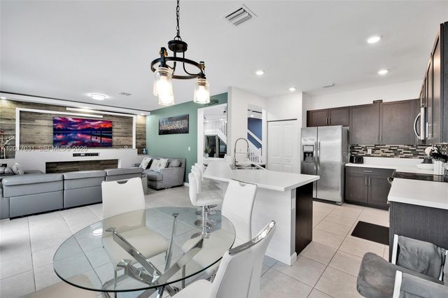 1392 SE 26th Ter, Homestead, FL 33035