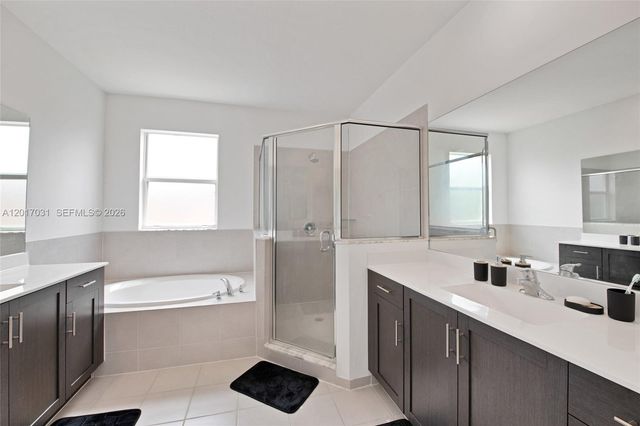 1392 SE 26th Ter, Homestead, FL 33035