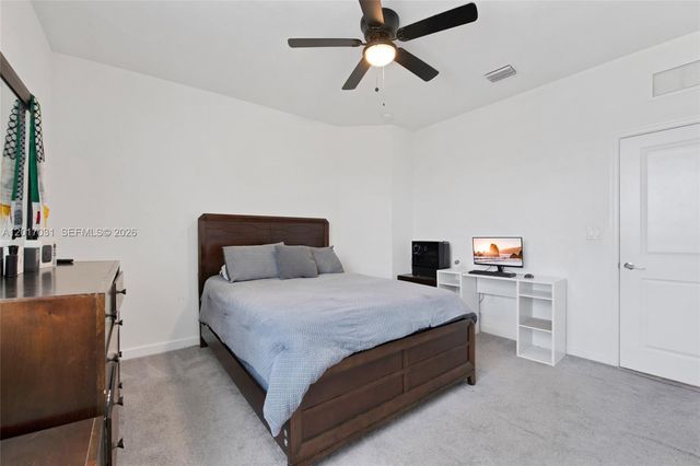 1392 SE 26th Ter, Homestead, FL 33035