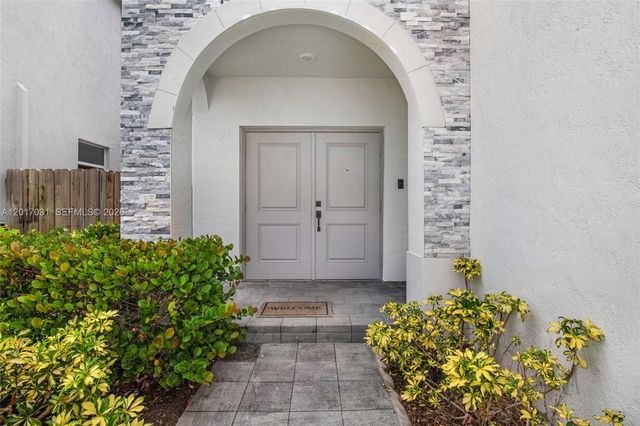 1392 SE 26th Ter, Homestead, FL 33035