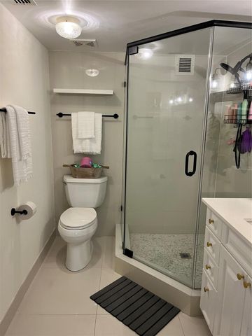 2029 N Ocean Blvd 303, Fort Lauderdale, FL 33305