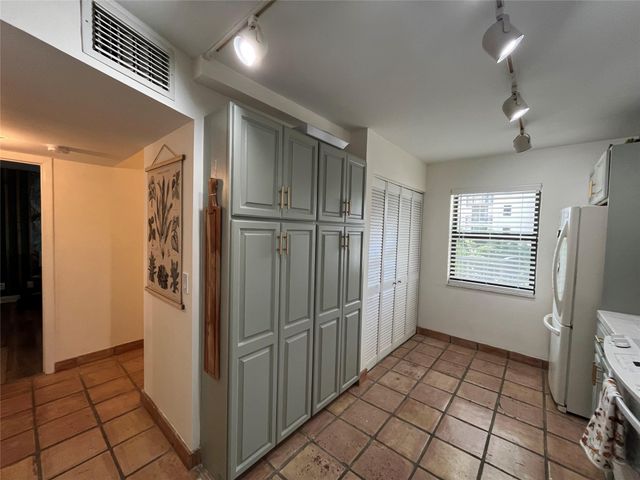 2029 N Ocean Blvd 303, Fort Lauderdale, FL 33305