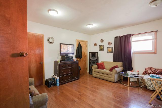 15304 Rutherford Street, Detroit, MI 48227