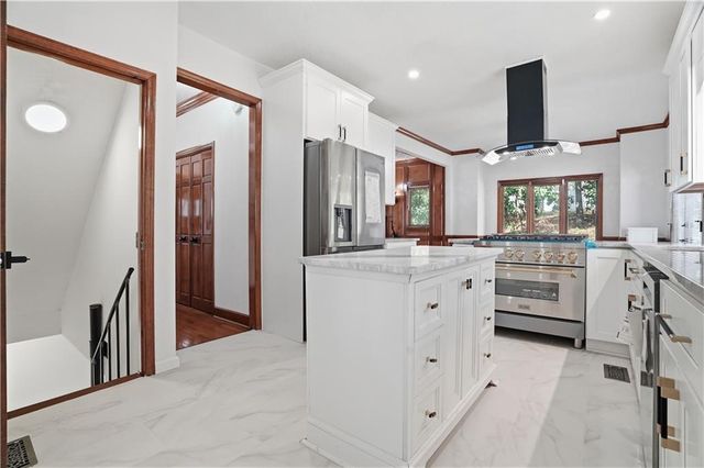 3091 Brookview Road SE, Marietta, GA 30067