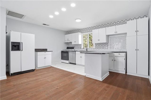 3091 Brookview Road SE, Marietta, GA 30067