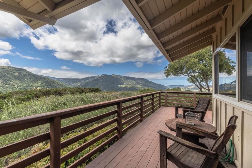 Image 12 of property listing at 195 Laurel Drive, Carmel Valley, CA 93924