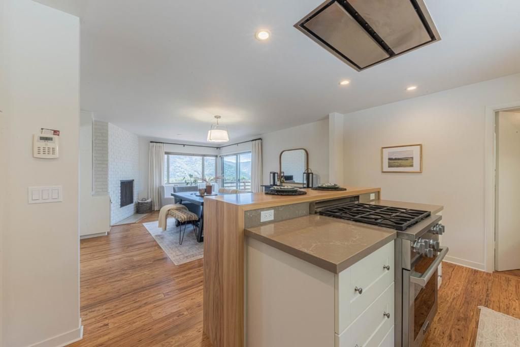 Image 22 of property listing at 195 Laurel Drive, Carmel Valley, CA 93924