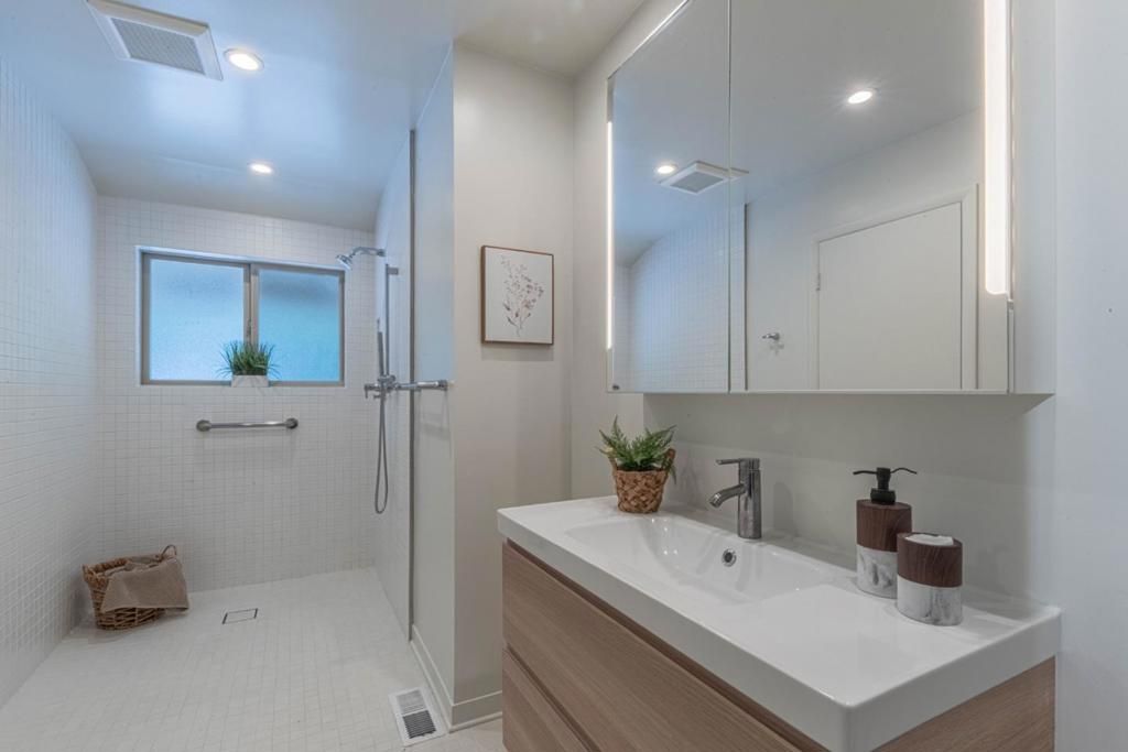 Image 38 of property listing at 195 Laurel Drive, Carmel Valley, CA 93924