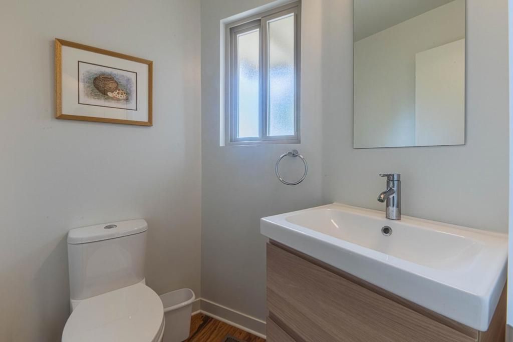 Image 40 of property listing at 195 Laurel Drive, Carmel Valley, CA 93924