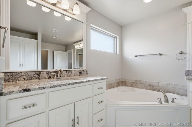 14128 N 70th East Avenue, Collinsville, OK 74021