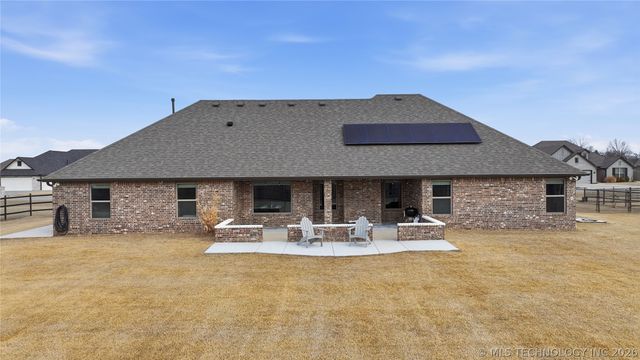 14128 N 70th East Avenue, Collinsville, OK 74021