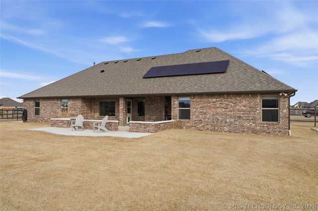 14128 N 70th East Avenue, Collinsville, OK 74021