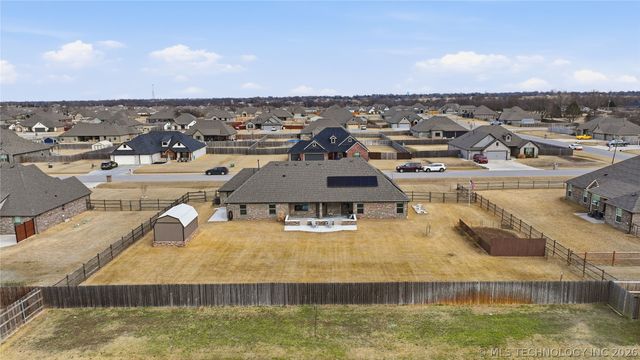 14128 N 70th East Avenue, Collinsville, OK 74021