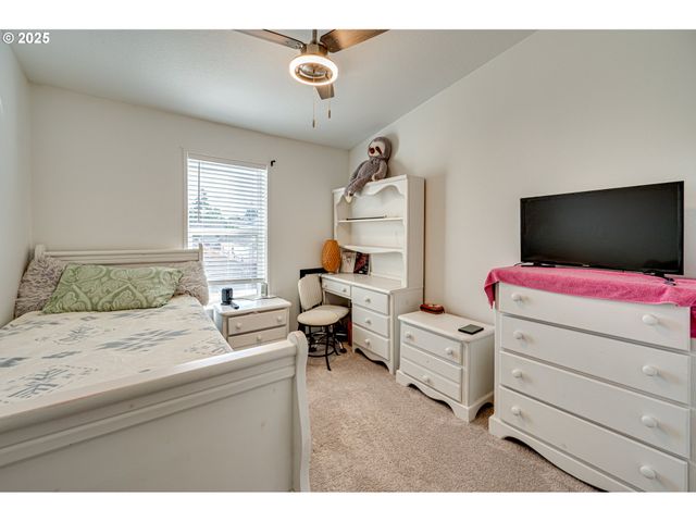 5606 Ne 68TH St, Vancouver, WA 98661