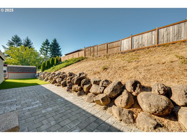 5606 Ne 68TH St, Vancouver, WA 98661