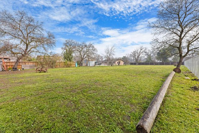 520 N Golden Gate Ave, Stockton, CA 95205