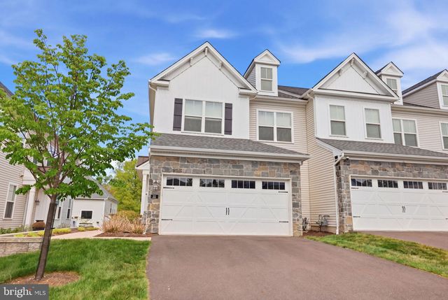 31 SPRING MILL RD, Warminster, PA 18974