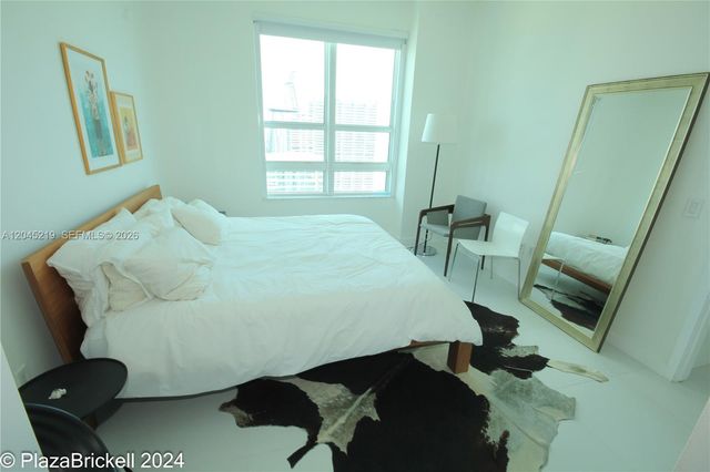950 Brickell Bay Drive 5002, Miami, FL 33131
