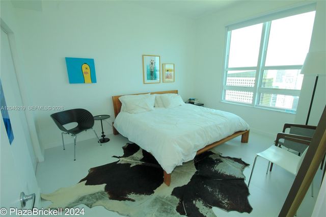950 Brickell Bay Drive 5002, Miami, FL 33131