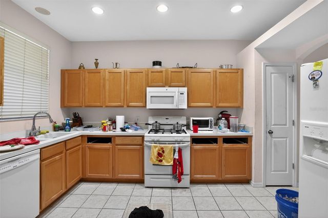 11226 PRIMROSE CIRCLE, Bradenton, FL 34202