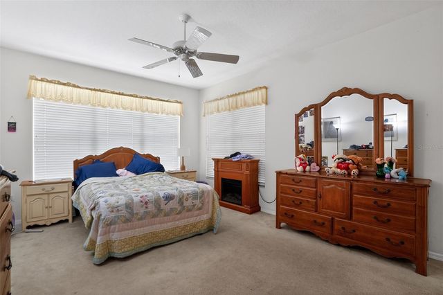 11226 PRIMROSE CIRCLE, Bradenton, FL 34202