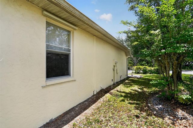 11226 PRIMROSE CIRCLE, Bradenton, FL 34202