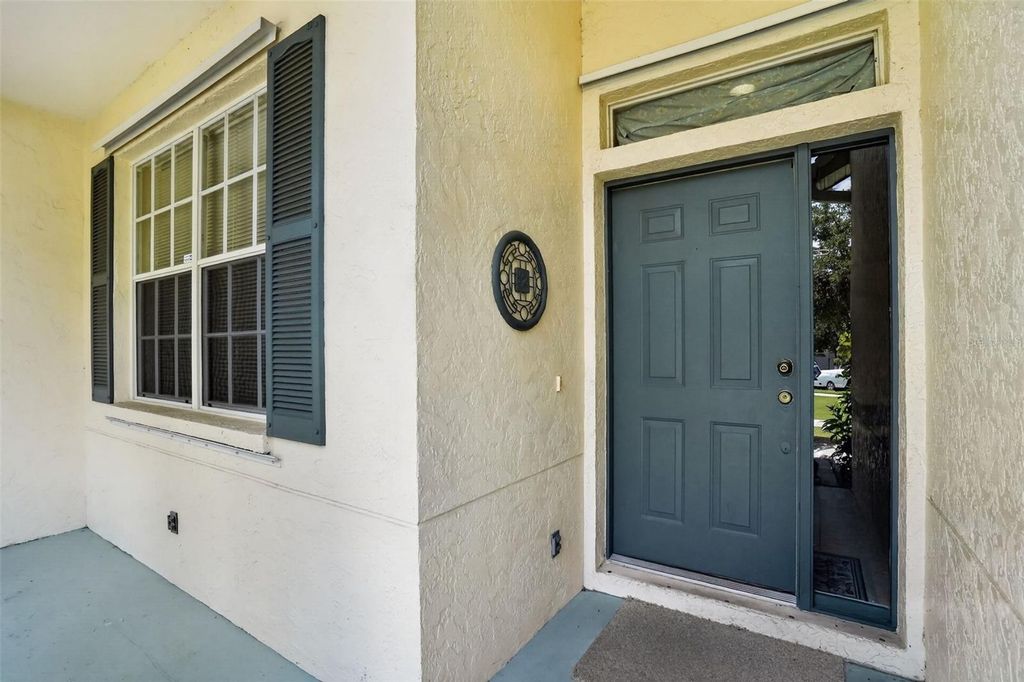 Image 17 of property listing at 11226 PRIMROSE CIRCLE, Bradenton, FL 34202
